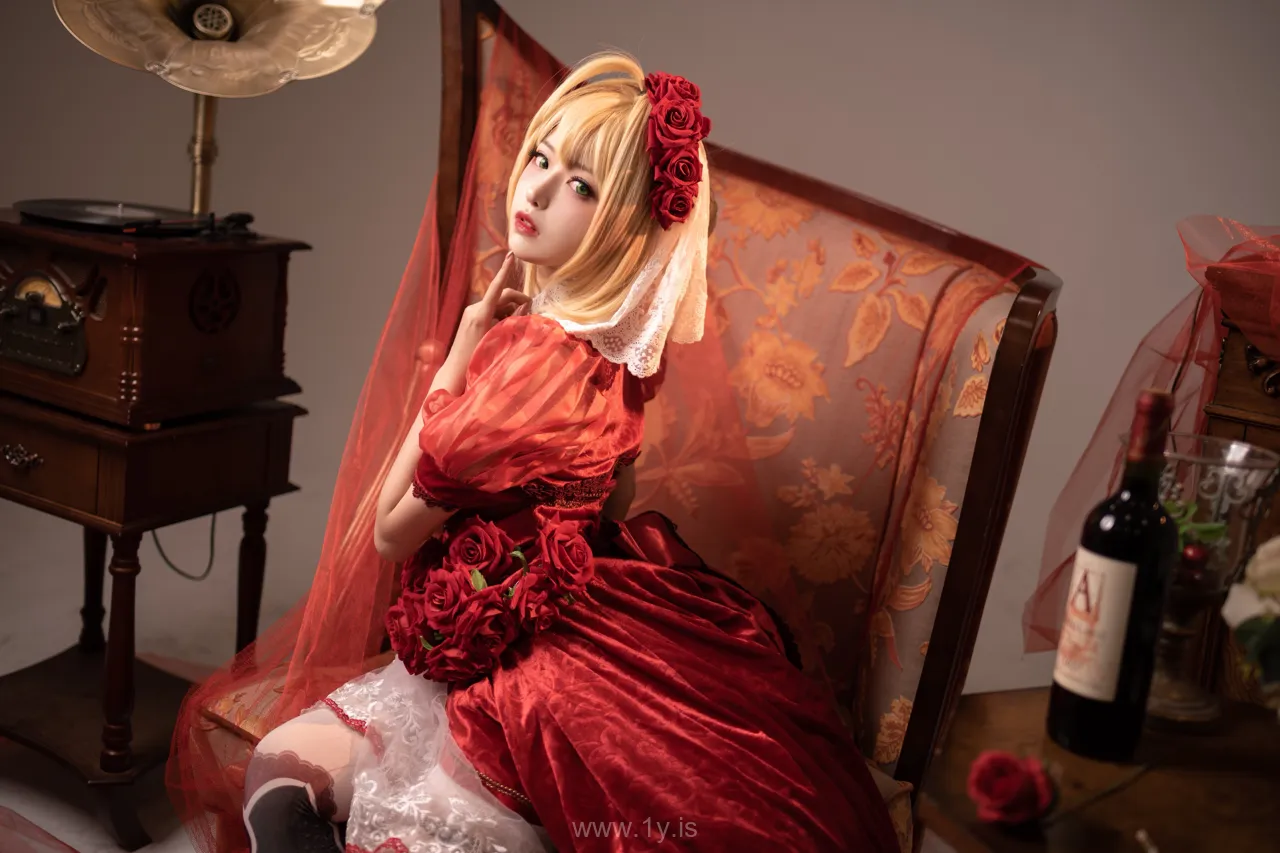 Coser@Shika小鹿鹿 NO.026 Pretty Asian Women 尼禄礼服